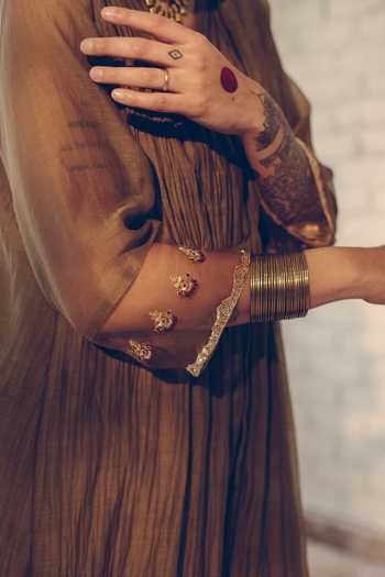 Shop Sarang Kaur Green Chanderi Silk Sequins, Beads V-neck Kaftan And Pant Set Online at Aza Fashions Shop_Sarang Kaur_Green Chanderi Silk Sequins, Beads V-neck Kaftan And Pant Set _Online_at_Aza_Fashions