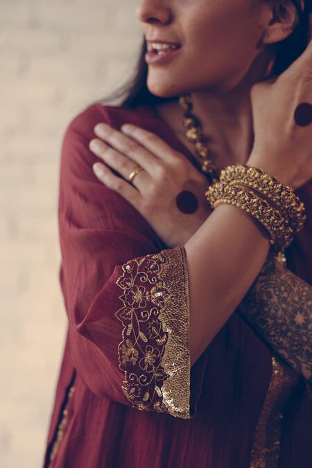 Shop_Sarang Kaur_Maroon Chanderi Silk Sequins, Beads Split V-neck Curved Hem Kurta And Pant Set _Online_at_Aza_Fashions