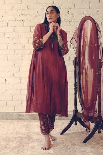 Sarang Kaur Maroon Chanderi Silk Sequins, Beads Embroidered Side Gathered Kurta With Pant Online at Aza Fashions Sarang Kaur_Maroon Chanderi Silk Sequins, Beads Embroidered Side Gathered Kurta With Pant _Online_at_Aza_Fashions