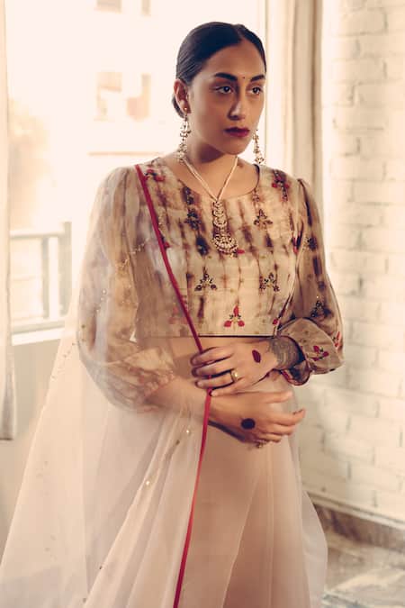 Buy Sarang Kaur Grey Organza, Silk Sequins, Beads Blossom Saree Online at Aza Fashions Buy_Sarang Kaur_Grey Organza, Silk Sequins, Beads Blossom Saree _Online_at_Aza_Fashions