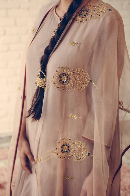 Shop Sarang Kaur Grey Organza Embroidered Crystal Border Stole Online at Aza Fashions Shop_Sarang Kaur_Grey Organza Embroidered Crystal Border Stole _Online_at_Aza_Fashions