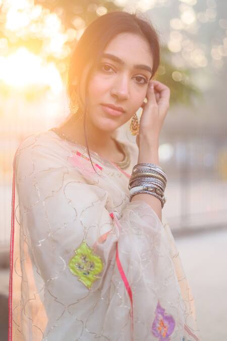 Rajiramniq_White Kurta Handwoven Silk Chanderi Gharara Set _at_Aza_Fashions