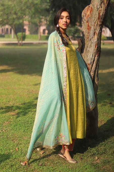 Shop_Rajiramniq_Green Kurta Tissue Chanderi Pant  Dupatta Set _at_Aza_Fashions