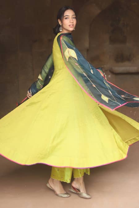 Rajiramniq_Green Kurta Handwoven Tissue Chanderi Pant Silk Dupatta Anarkali Set _Online_at_Aza_Fashions