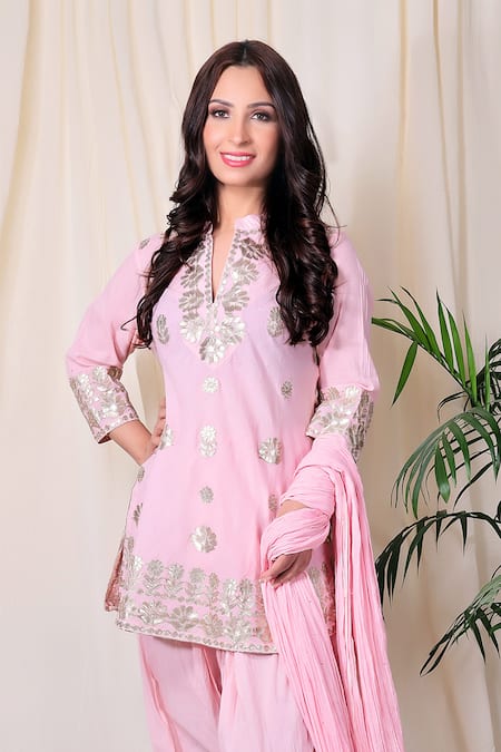 Shop Nazar By Indu Pink Cotton Embroidered Kurta Set at Aza Fashions Shop_Nazar By Indu_Pink Cotton Embroidered Kurta Set _at_Aza_Fashions