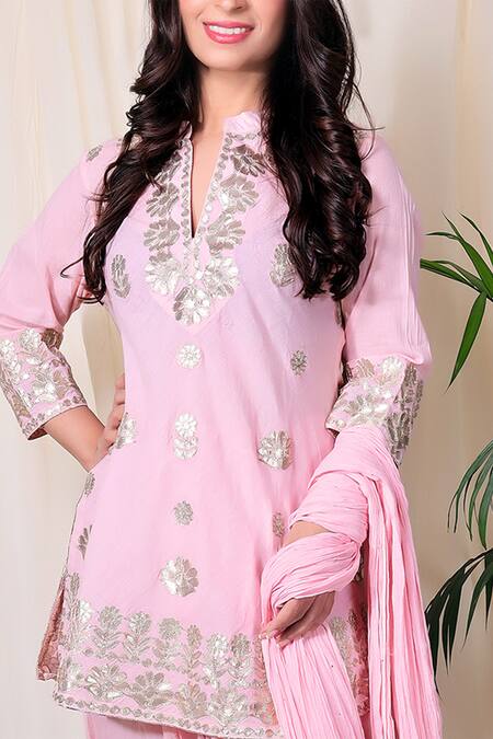 Nazar By Indu Pink Cotton Embroidered Kurta Set Online at Aza Fashions Nazar By Indu_Pink Cotton Embroidered Kurta Set _Online_at_Aza_Fashions