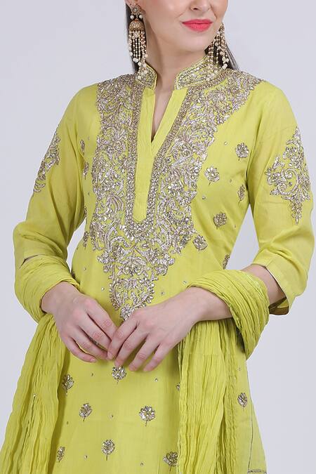 Nazar By Indu Green Cotton Embroidered Kurta Set Online at Aza Fashions Nazar By Indu_Green Cotton Embroidered Kurta Set _Online_at_Aza_Fashions