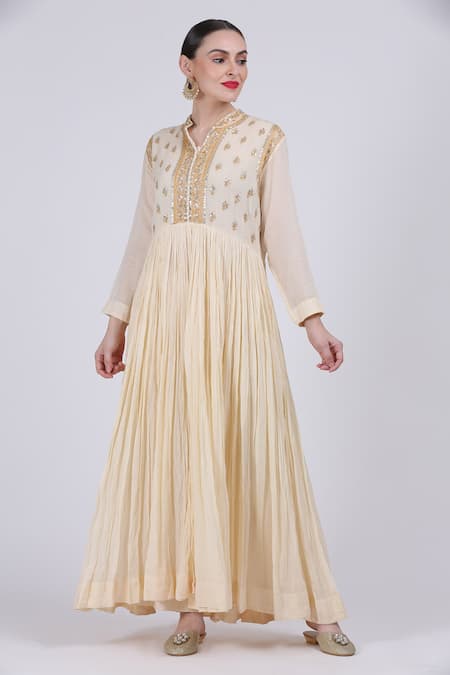 Shop Nazar By Indu White Monga Silk Embroidered Anarkali With Dupatta at Aza Fashions Shop_Nazar By Indu_White Monga Silk Embroidered Anarkali With Dupatta_at_Aza_Fashions