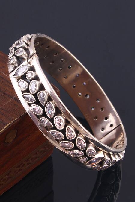 Noor_Silver Plated Stones Studded Kada - Single Pc_Online_at_Aza_Fashions