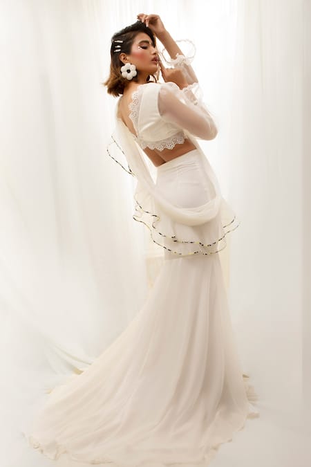 Shop_Nitya Bajaj_White Organza V Neck Skirt Saree Set _at_Aza_Fashions