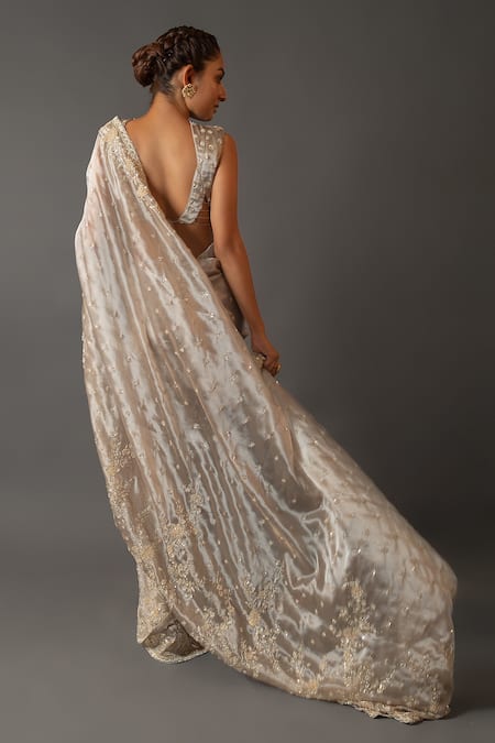 Shop Aangan By Parul Grey Organza Floral Round Embroidered Saree And Blouse Set at Aza Fashions Shop_Aangan By Parul_Grey Organza Floral Round Embroidered Saree And Blouse Set _at_Aza_Fashions