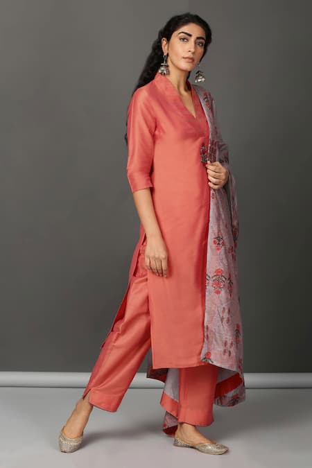 peach kurta set with heavy dupatta