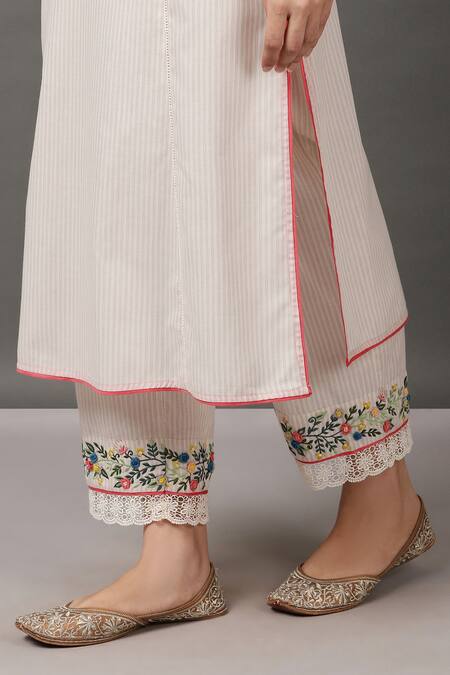 Buy_NUHH_White Kurta And Pant Poly Cotton Stripe Dupatta Nylon Chiffon Round Set _Online_at_Aza_Fashions