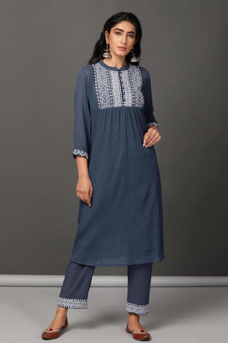 NUHH Embroidered Kurta & Pant Set 