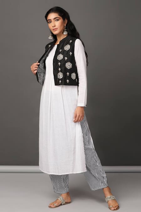 Buy NUHH White Jacket Pst Silk With Printed Lining, Kurta Embroidered And Striped Set Online at Aza Fashions Buy_NUHH_White Jacket Pst Silk With Printed Lining, Kurta Embroidered And Striped Set _Online_at_Aza_Fashions