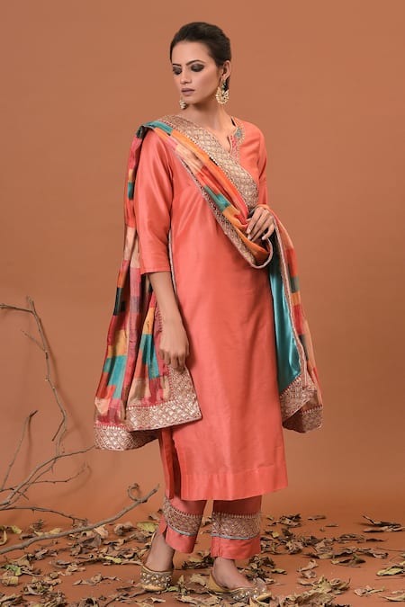 NUHH Peach Art Silk And Satin Embroidery Notched Kurta Set  
