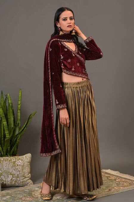 NUHH_Maroon Velvet And Metallic Jersey V Neck Embroidered Lehenga Set _Online_at_Aza_Fashions