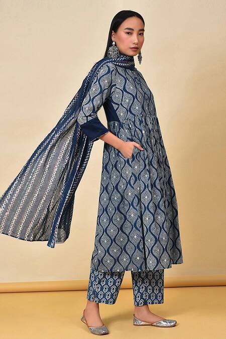 Nuhh_Blue Cotton Geometric Mandarin Collar Printed Anarkali Set _Online_at_Aza_Fashions