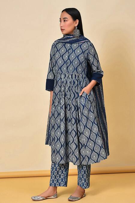 Buy_Nuhh_Blue Cotton Geometric Mandarin Collar Printed Anarkali Set _Online_at_Aza_Fashions