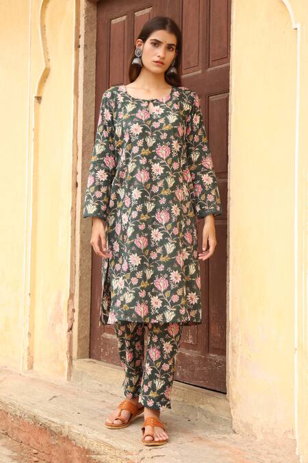 Gulabo Jaipur Green Cotton Keyhole Floral Print Kurta Set 