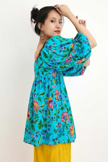 Nikasha_Blue 100% Cotton Chintz Motif V Neck Dress _Online_at_Aza_Fashions