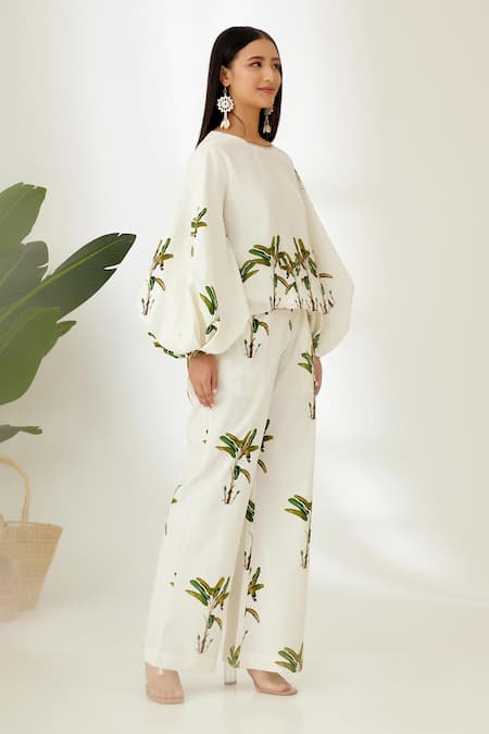 Buy_Nikasha_Off White Cotton Poplin Banana Tree Round Hand Painted Bubble Sleeve Top _Online_at_Aza_Fashions