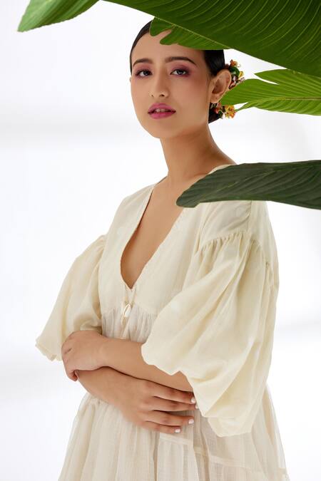 Buy_Nikasha_Cream Handwoven Jamdani Cotton Deep V Neck Tiered Dress _Online_at_Aza_Fashions