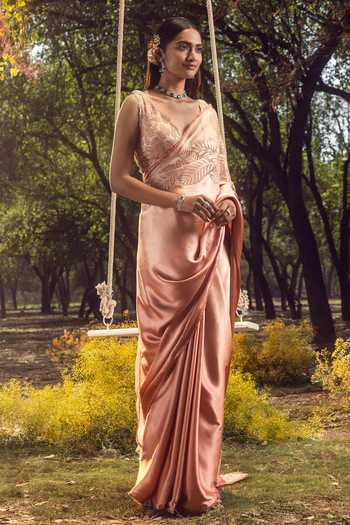 Nitika Gujral_Peach Organza, Satin Cut Work, Beads Plunge Neck Leaf Petal Patch Saree Set _Online_at_Aza_Fashions