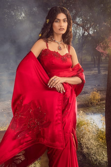 Buy Nitika Gujral Red Silk, Satin Sequins, Crystals, Beads Sweetheart Flower Cut Work Saree Set Online at Aza Fashions Buy_Nitika Gujral_Red Silk, Satin Sequins, Crystals, Beads Sweetheart Flower Cut Work Saree Set _Online_at_Aza_Fashions