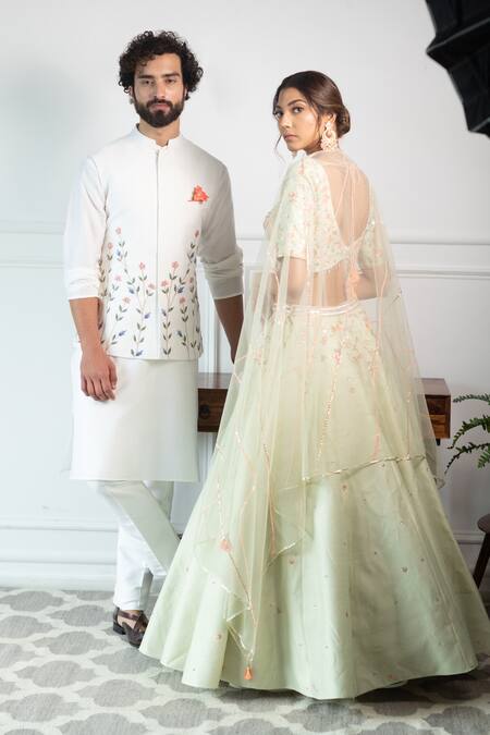 Buy Contrast By Parth White Pure Cotton Silk Floral Embroidered Bundi And Kurta Set Online at Aza Fashions Buy_Contrast By Parth_White Pure Cotton Silk Floral Embroidered Bundi And Kurta Set _Online_at_Aza_Fashions