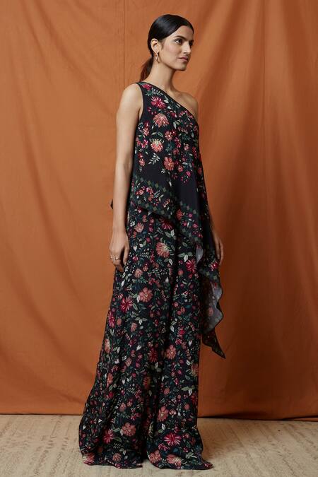 Namrata Joshipura_Black Crepe Asymmetric One Shoulder Jumpsuit _Online_at_Aza_Fashions