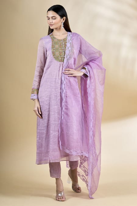 Neha Khullar Embroidered Chanderi Kurta Set 