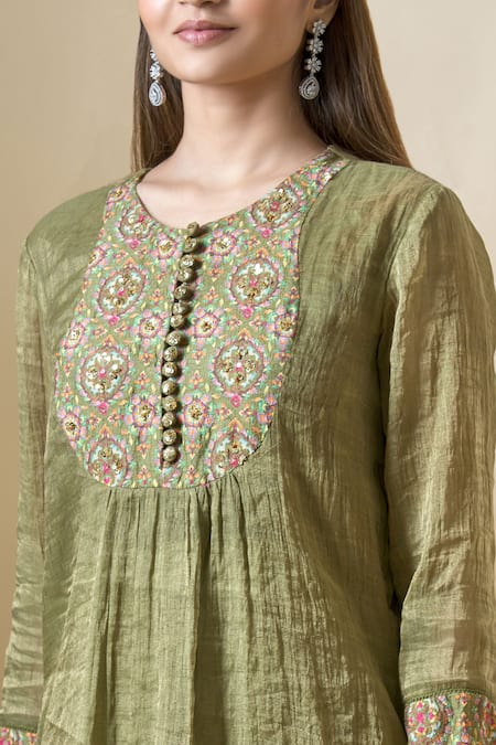 Neha Khullar Green Organza, Tissue Chanderi Round Embroidered Kurta Set at Aza Fashions Neha Khullar_Green Organza, Tissue Chanderi Round Embroidered Kurta Set _at_Aza_Fashions
