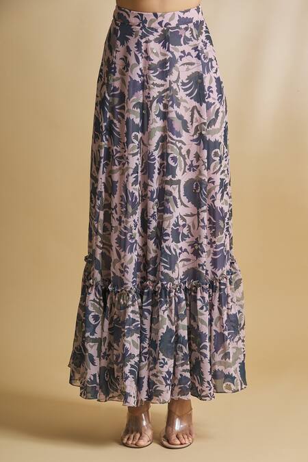 Shop Neha Khullar Pink Chiffon Top Sweetheart Neck Printed Skirt Set With Cape Online at Aza Fashions Shop_Neha Khullar_Pink Chiffon Top Sweetheart Neck Printed Skirt Set With Cape _Online_at_Aza_Fashions