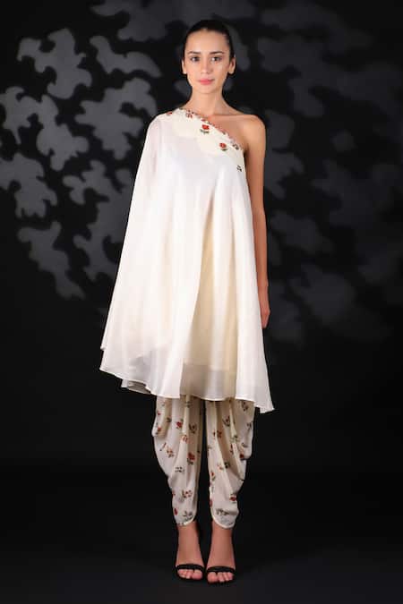 Buy_Nikasha_White Handwoven Cotton Jamdani Asymmetric One Shoulder Tunic And Dhoti Pant Set _Online_at_Aza_Fashions