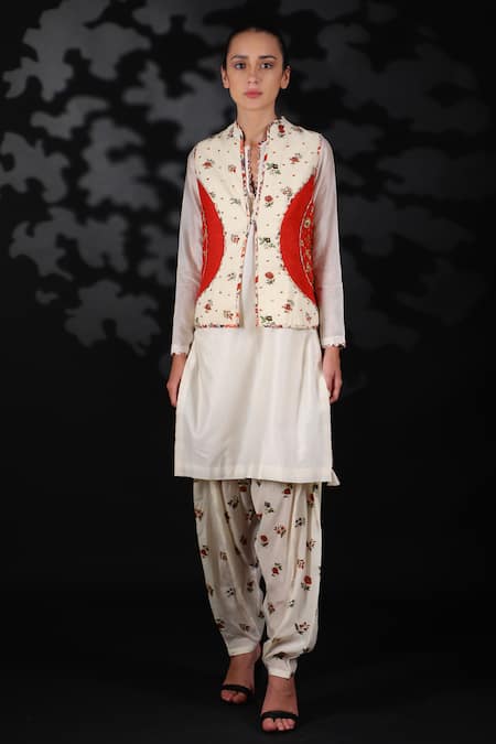 Shop_Nikasha_White Handwoven Cotton Jamdani Mandarin Collar Printed Jacket And Salwar Pant Set _at_Aza_Fashions