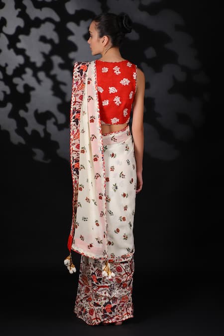 Nikasha Printed Saree with Blouse 