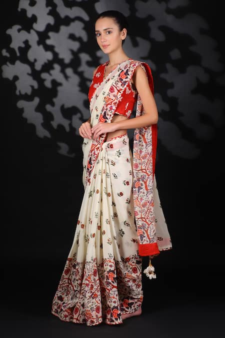 Nikasha_White Raw Silk, Crepe V Neck Printed Saree With Blouse _Online_at_Aza_Fashions