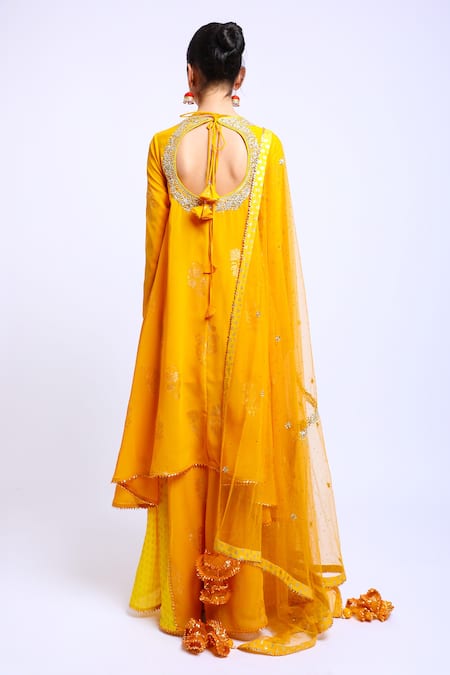 Nikasha Printed Asymmetric Kurta Set 