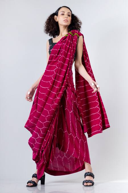Buy_Nupur Kanoi_Pink Crepe Round Pre-draped Saree With Blouse_Online_at_Aza_Fashions