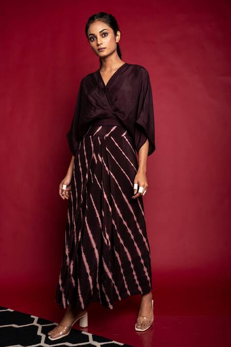 Nupur Kanoi_Brown Silk And Crepe Leheriya V Neck Top & Lungi Set_Online_at_Aza_Fashions