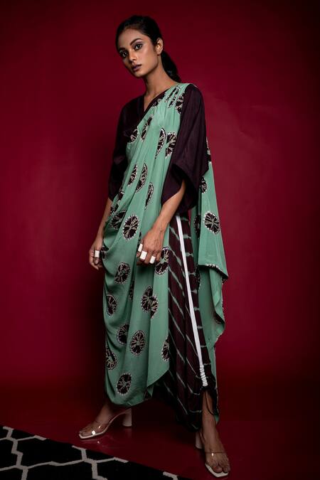 Nupur Kanoi_Green Silk And Crepe Shibori & Leheriya V Neck Printed Dhoti Saree With Kaftan Top_Online_at_Aza_Fashions