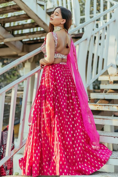 Shop_Neha Khullar_Pink Organza, Chanderi Mirror , Sequins, Zari Sweetheart Lehenga Set _at_Aza_Fashions