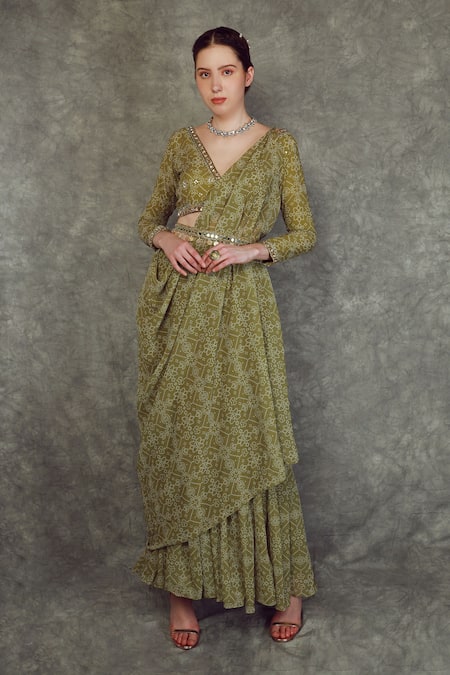 Neha Khullar Green Georgette Embroidered Sequin Work V Bandhani Print Pre-draped Saree Set