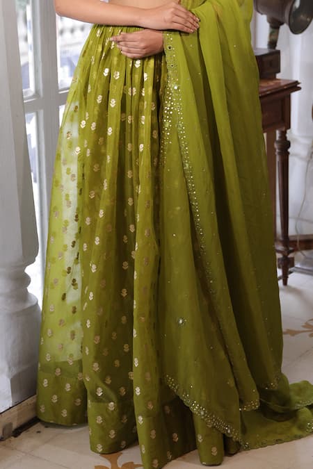 Shop_Neha Khullar_Green Banarasi Organza Sequin And Mirror, Zari Scoop Neck Lehenga Set _Online_at_Aza_Fashions