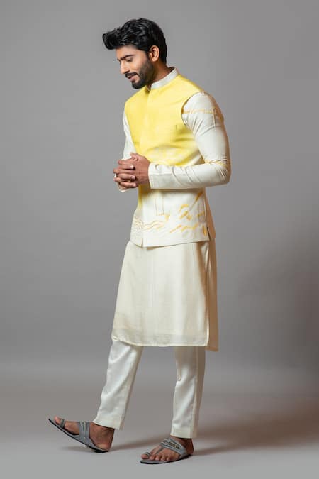 PAARSH_Yellow Cotton, Bamberg Silk Bead Work, Aurora Ombre Embroidered Bundi Kurta Set _Online_at_Aza_Fashions