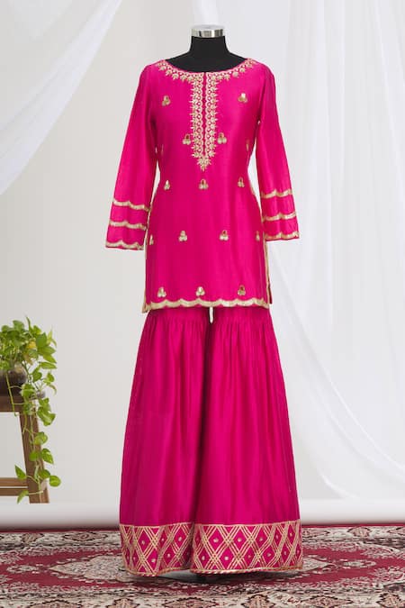 Neha Khullar Pink Round Embroidered Kurta Sharara Set Online at Aza Fashions Neha Khullar_Pink Round Embroidered Kurta Sharara Set _Online_at_Aza_Fashions