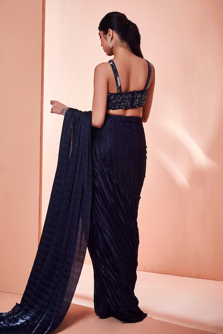 Niamh By Kriti Textured Pre-Draped Saree With Blouse 