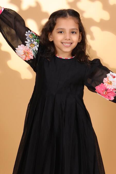 Shop_Nikasha_Black Chanderi Embroidery Kurta _Online_at_Aza_Fashions