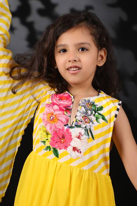 Shop_Nikasha_Yellow Georgette Embroidery Kurta With Dupatta _Online_at_Aza_Fashions